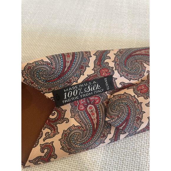 Epstein’s 100% Silk Made In USA Mens Neck Tie Paisley Pattern - Picture 3 of 3